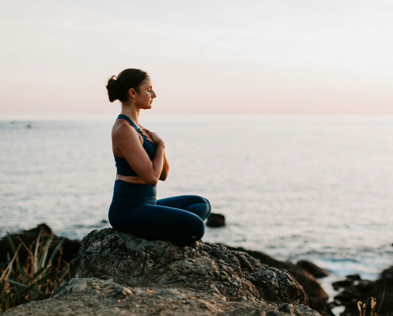 HOLISTIC HEALTH & LIFE COACHING